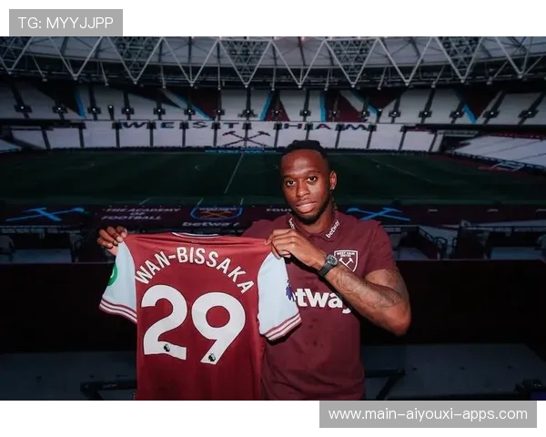 奇迹惊爆：奇迹或将加盟，转会费或达70000万欧！