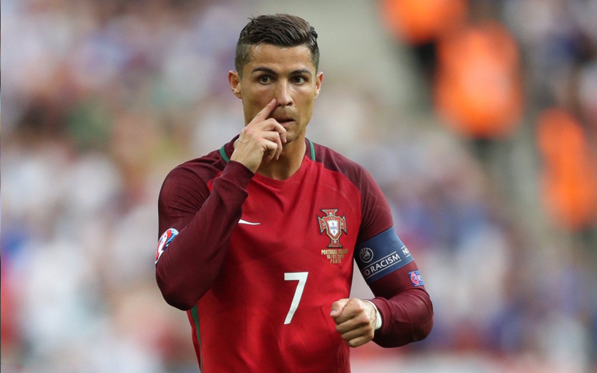 国足新帅邵佳一用人大胆,三大新星被提拔,邵佳一德甲